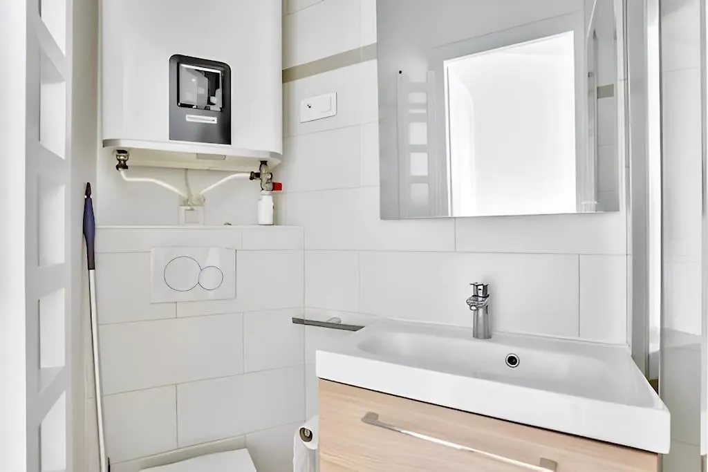Apartment Cosy Studio Near Reuilly Diderot Metro Station Paris France