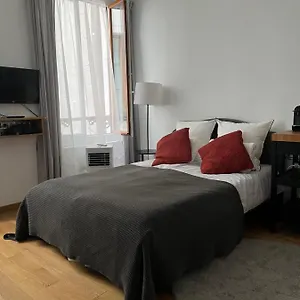 Apartment Maisonzen, Paris