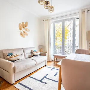 Apartment Naturellement, Paris